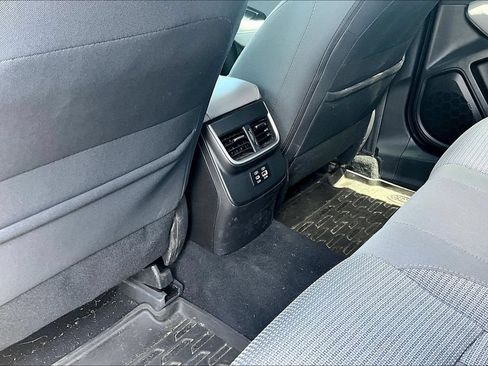 Used 2025 Subaru Outback Premium AWD/4WD image 10