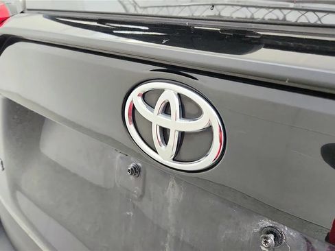 Used 2024 Toyota RAV4 XLE FWD image 16
