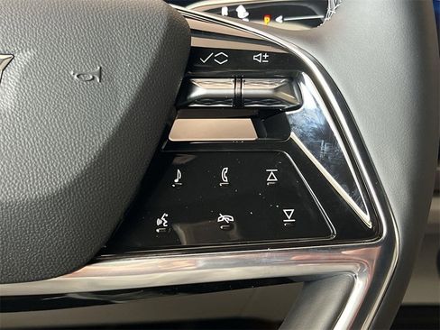 New 2026 Cadillac Vistiq Sport image 14