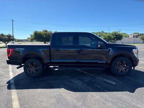 Used 2022 Ford F150 XLT w/ Equipment Group 302A High AWD/4WD image 4