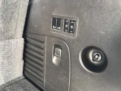 Used 2015 GMC Yukon SLT w/ Open Road Package image 25