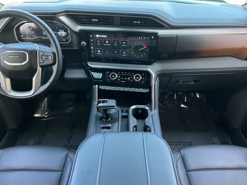 Used 2024 GMC Sierra 1500 Denali w/ Denali Reserve Package AWD/4WD image 32