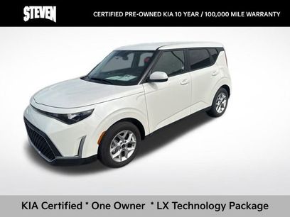 Certified 2025 Kia Soul LX w/ LX Technology Package
