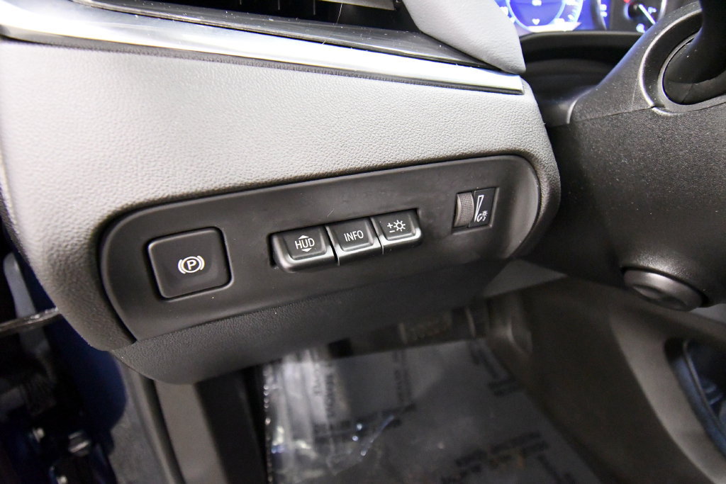 Used 2024 Buick Enclave Premium w/ Experience Buick Package AWD/4WD image 20