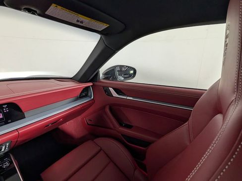 Certified 2024 Porsche 911 Carrera S RWD image 22