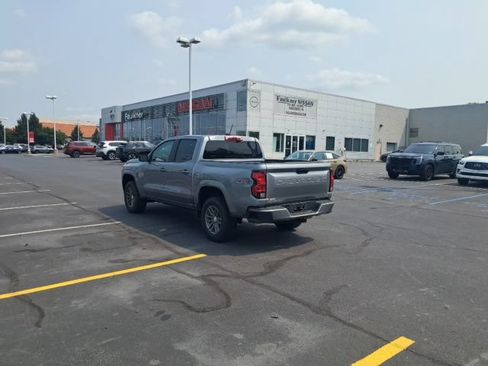 Used 2024 Chevrolet Colorado LT w/ Advanced Trailering Package AWD/4WD image 8