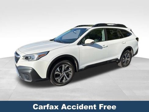 Used 2022 Subaru Outback Limited AWD/4WD image 3