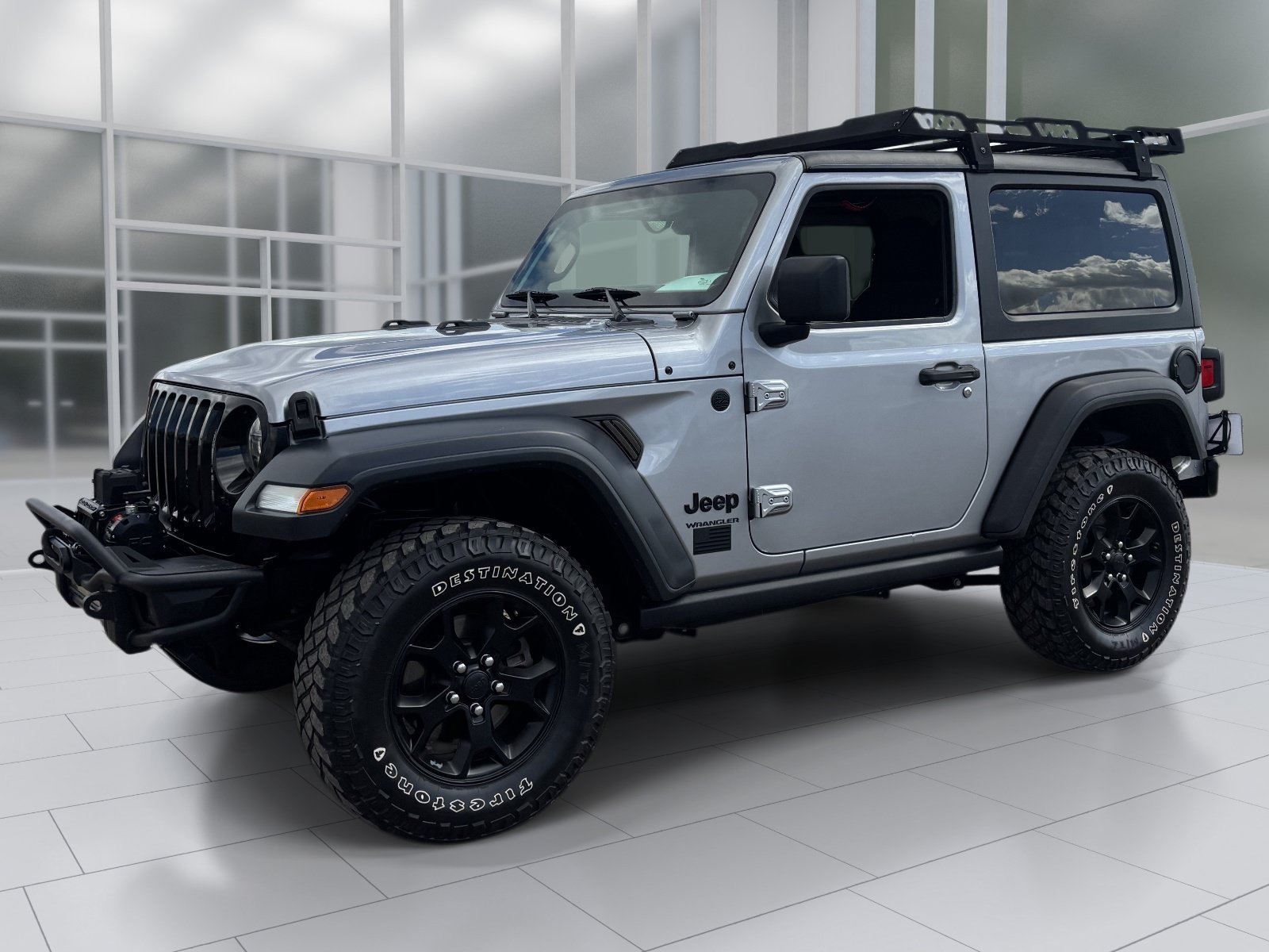 Used 2020 Jeep Wrangler Sport AWD/4WD image 2