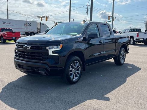 Used 2024 Chevrolet Silverado 1500 RST AWD/4WD image 8