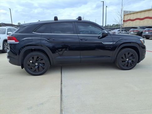 New 2026 Volkswagen Atlas Cross Sport SE FWD image 4