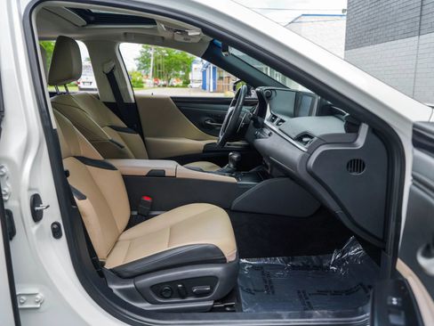 Used 2020 Lexus ES 350 w/ Premium Package FWD image 26
