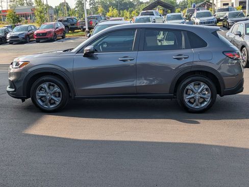 Certified 2026 Honda HR-V LX image 9
