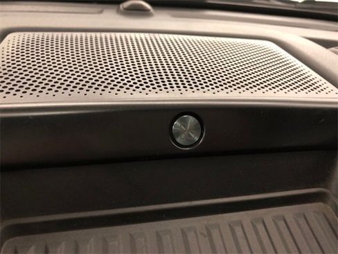 Used 2022 Ford F350 Lariat w/ Tremor Off-Road Package image 24