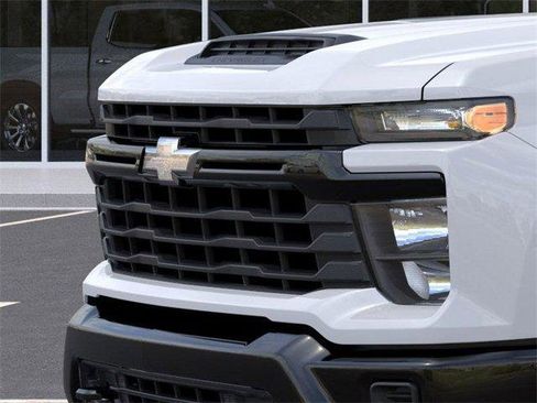 New 2025 Chevrolet Silverado 2500 W/T image 13