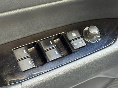 Used 2025 MAZDA CX-5 AWD 2.5 S w/ Preferred Package image 12