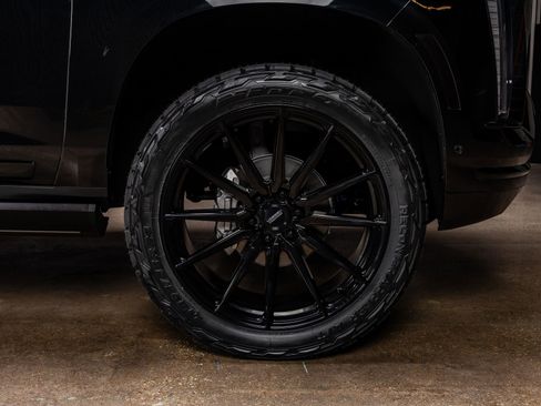 Used 2025 Cadillac Escalade Sport Platinum image 12