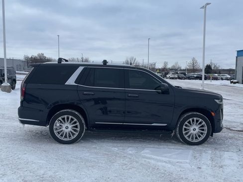 Used 2023 Cadillac Escalade Premium Luxury w/ LPO, Floor Liner Package image 8