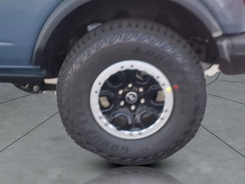 New 2025 Ford Bronco Badlands w/ Sasquatch Package image 4