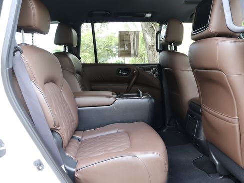 Used 2023 Nissan Armada Platinum w/ Captain's Chairs Package RWD image 24