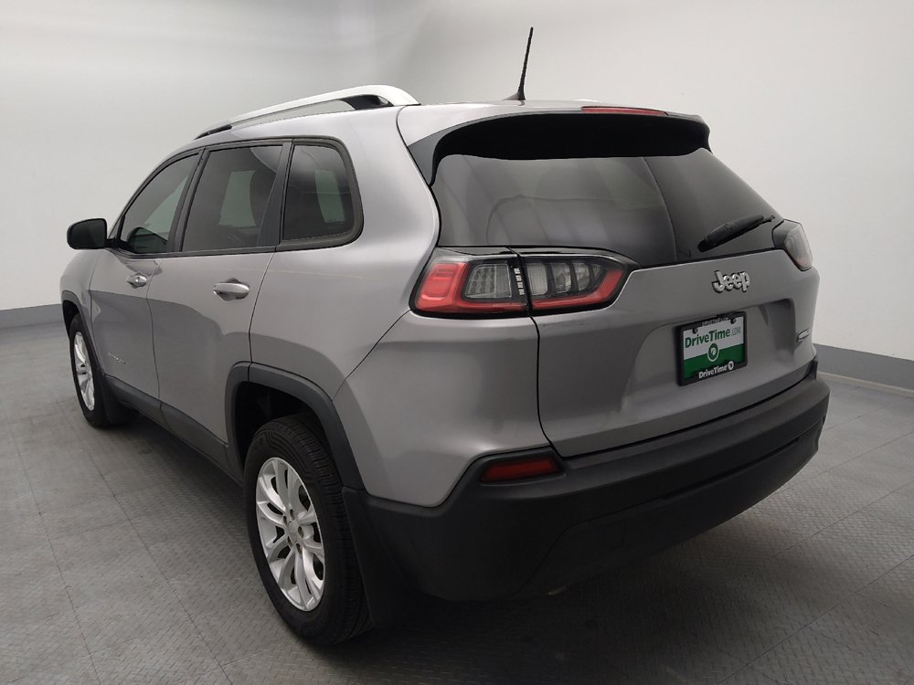 Used 2020 Jeep Cherokee Latitude FWD image 6