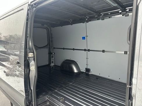 Used 2025 Mercedes-Benz Sprinter 2500 image 32