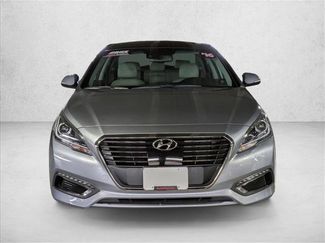 Used 2016 Hyundai Sonata Limited w/ Option Group 02 FWD video 2