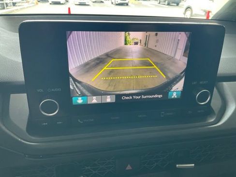 Certified 2023 Honda Accord EX image 16