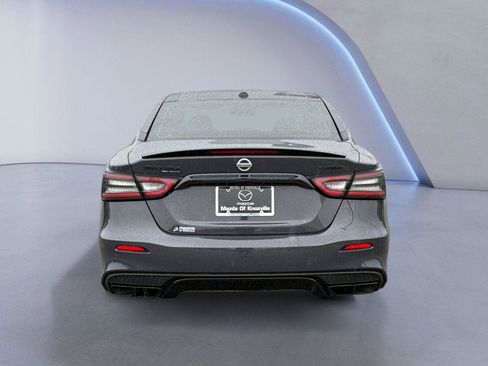 Used 2021 Nissan Maxima Platinum w/ 40th Anniversary Package image 4