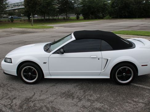 Used 2000 Ford Mustang GT RWD image 31