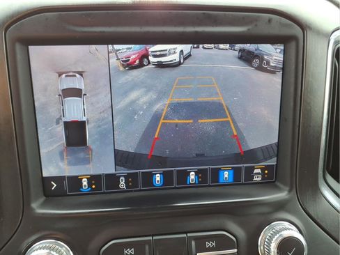 Used 2023 GMC Sierra 2500 AT4 w/ AT4 Preferred Package AWD/4WD image 26