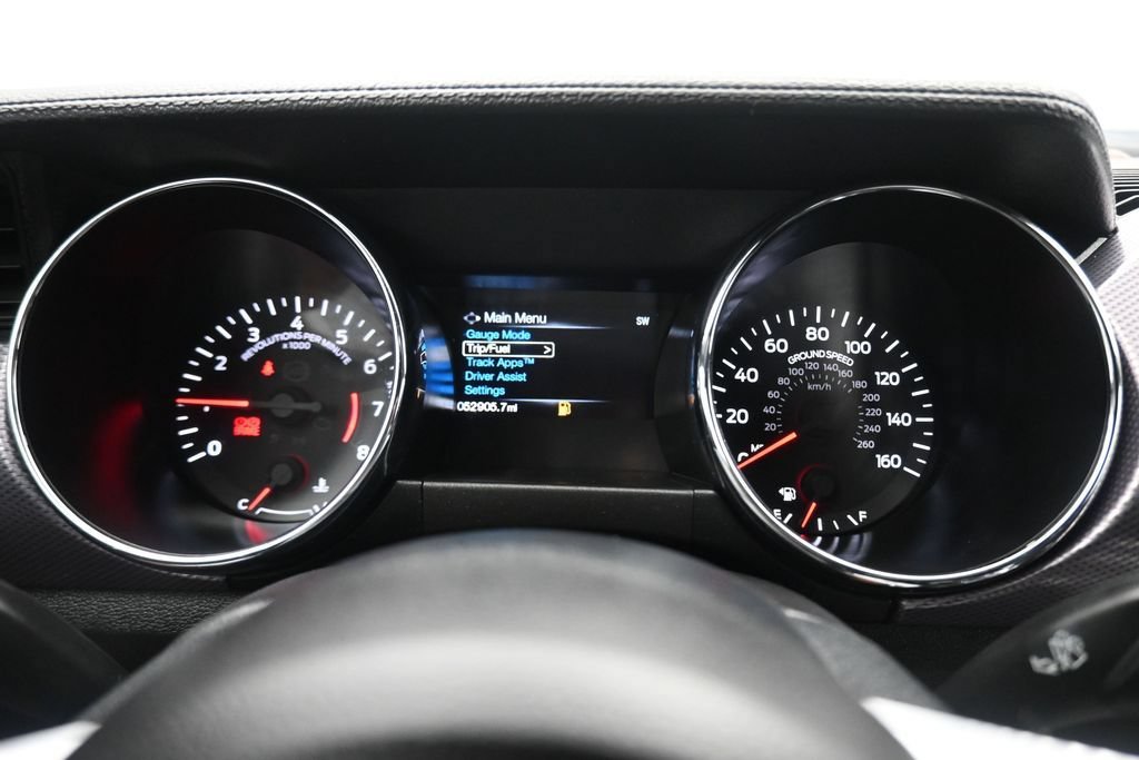 Used 2017 Ford Mustang Coupe RWD image 15