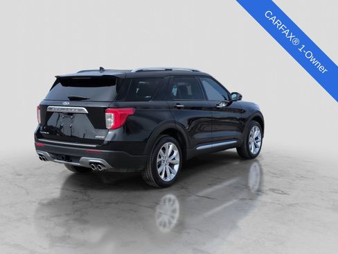 Used 2024 Ford Explorer Platinum w/ Technology Package image 8