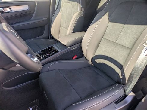 New 2026 Volvo XC40 B5 Ultra w/ Protection Package Premier image 10