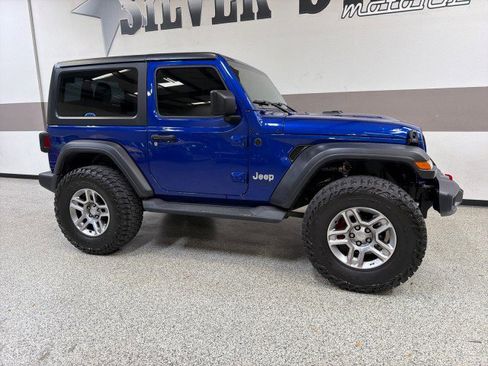 Used 2018 Jeep Wrangler Sport image 28