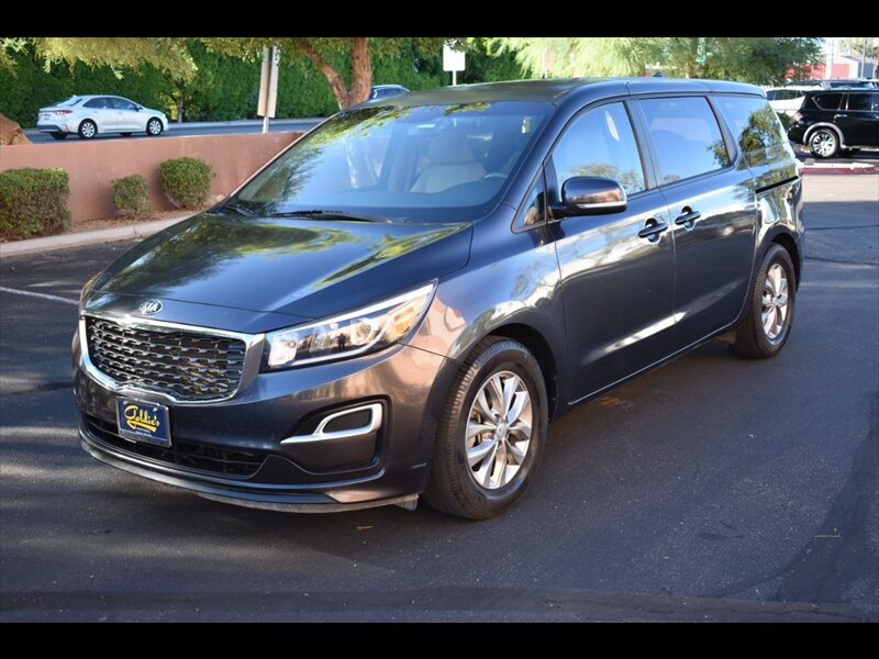 Used 2020 Kia Sedona LX FWD image 3