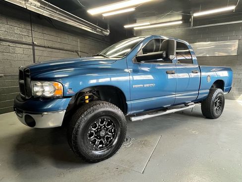 Used 2005 Dodge Ram 2500 Truck SLT w/ Trailer Tow Group image 1