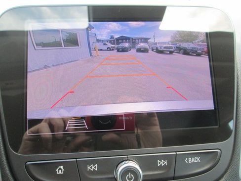 Used 2024 Chevrolet Malibu LT FWD image 17