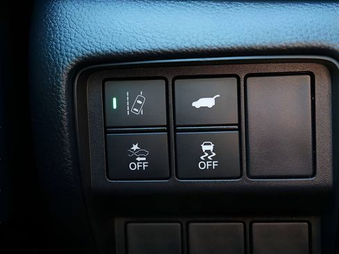 Used 2017 Honda CR-V Touring image 17