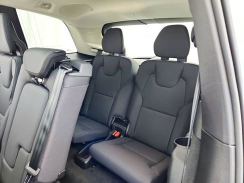 New 2026 Volvo XC90 T8 Plus image 25
