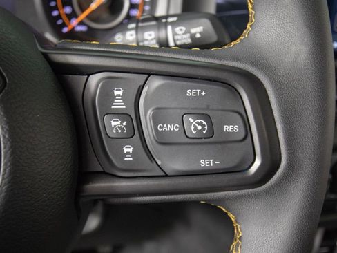 Used 2024 Jeep Wrangler Unlimited Sport AWD/4WD image 21