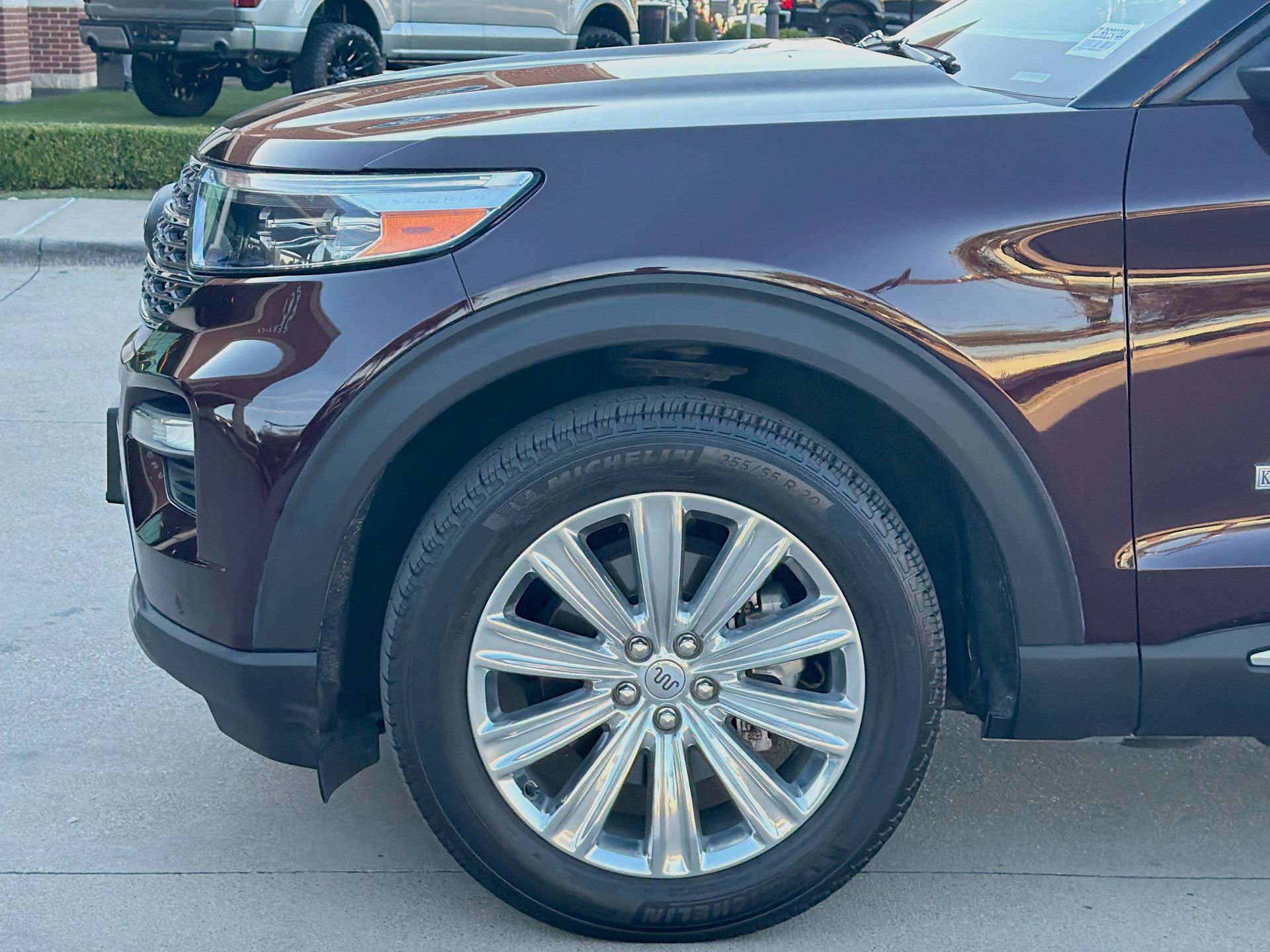 Certified 2023 Ford Explorer King Ranch w/ Technology Package AWD/4WD image 10