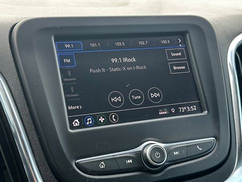 Used 2020 Chevrolet Equinox LT image 19