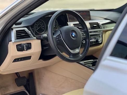 Used 2016 BMW 340i Sedan RWD image 11