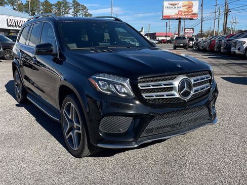 Used 2017 Mercedes-Benz GLS 550 4MATIC image 3
