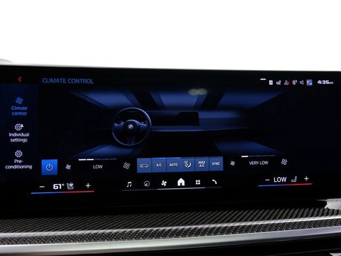 Used 2025 BMW X5 M Competition w/ Executive Package AWD/4WD image 39