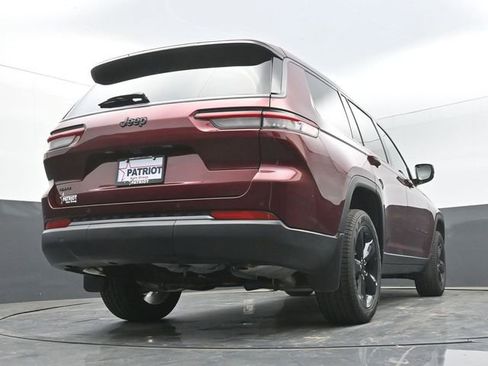 New 2026 Jeep Grand Cherokee L Limited w/ Limited Altitude Package AWD/4WD image 46