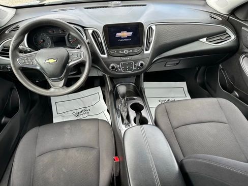 Used 2023 Chevrolet Malibu LT image 18
