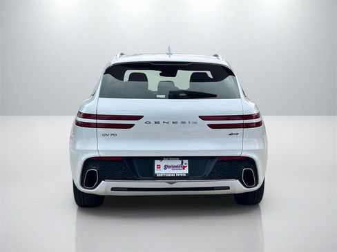 Used 2025 Genesis GV70 2.5T image 6