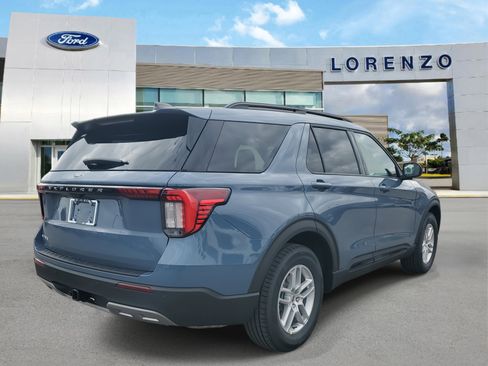 New 2026 Ford Explorer Active w/ Active Comfort Package image 4