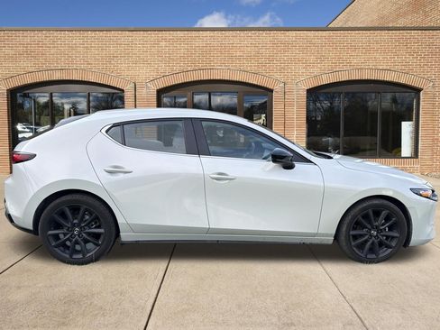 Used 2025 MAZDA MAZDA3 s Sport w/ Appearance Package FWD image 2